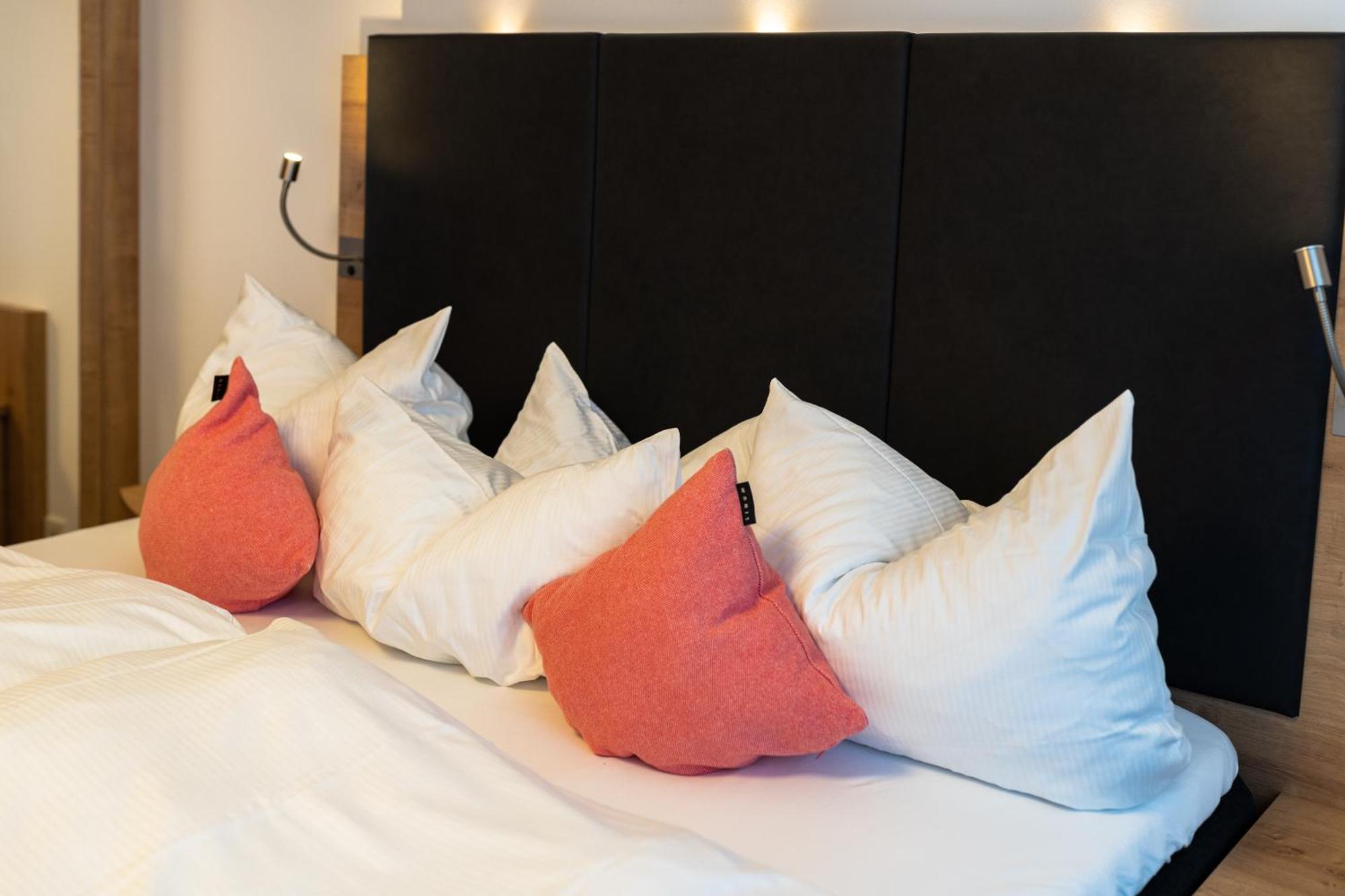 Hotel Zur Traube Ürzig Chambre photo