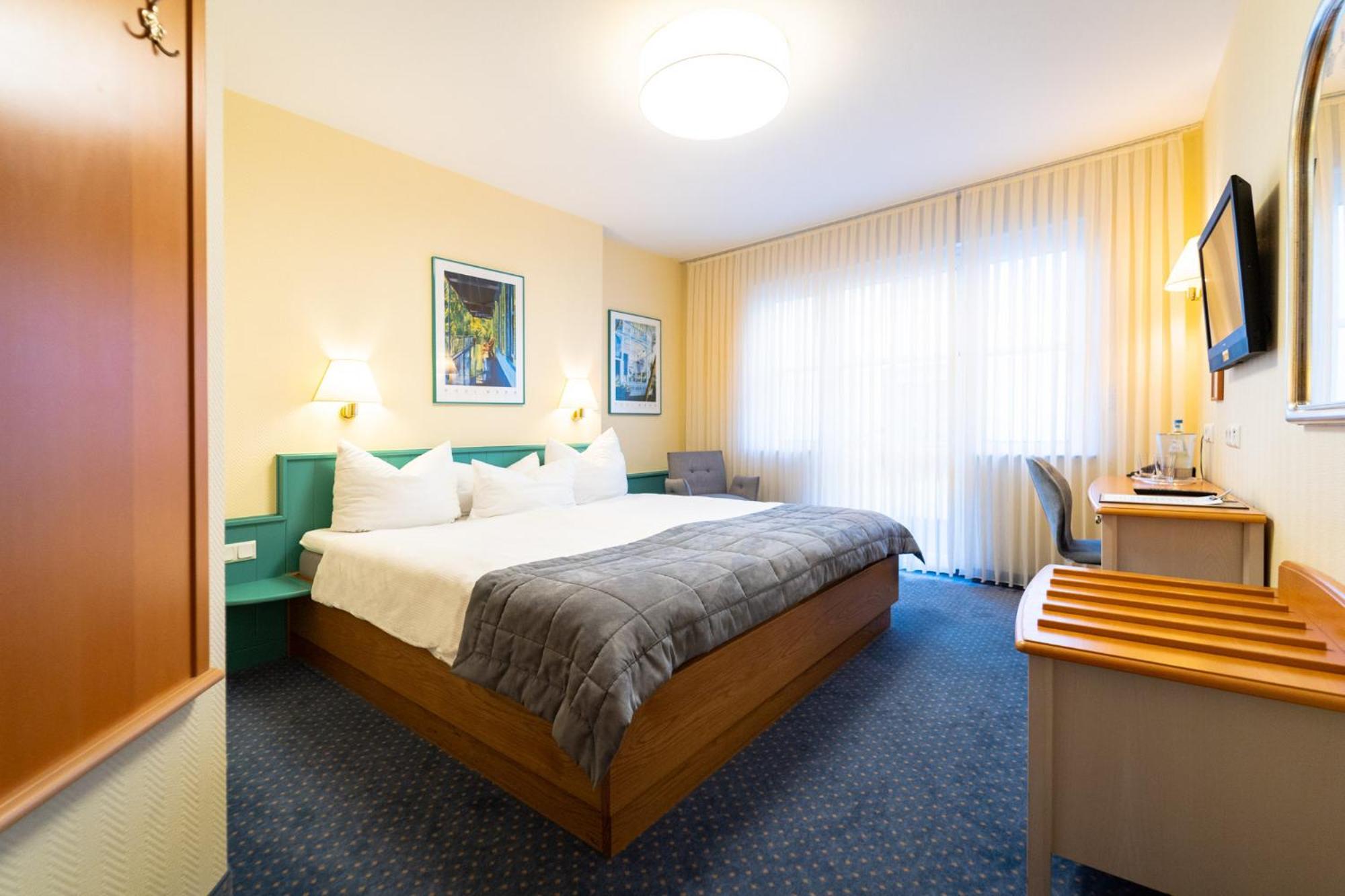Hotel Zur Traube Ürzig Chambre photo